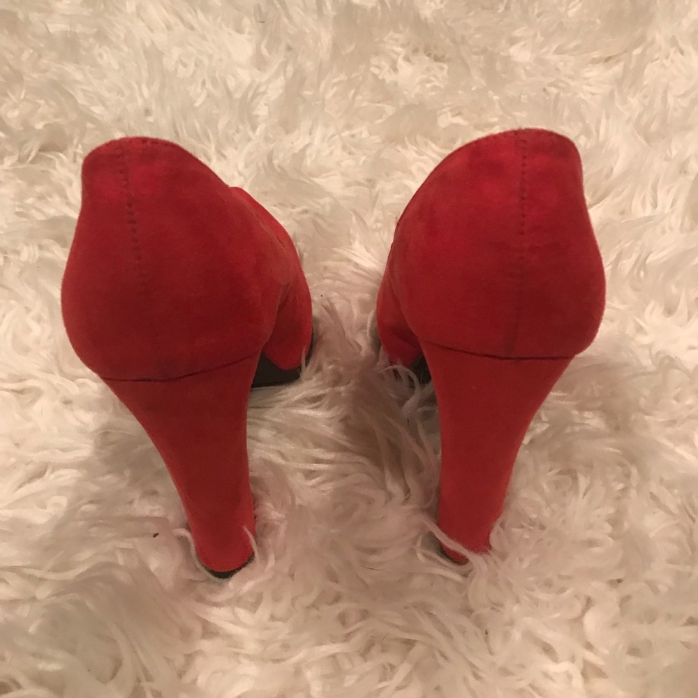 ♥️Mossimo Red Block Heels - Picture 2 of 5